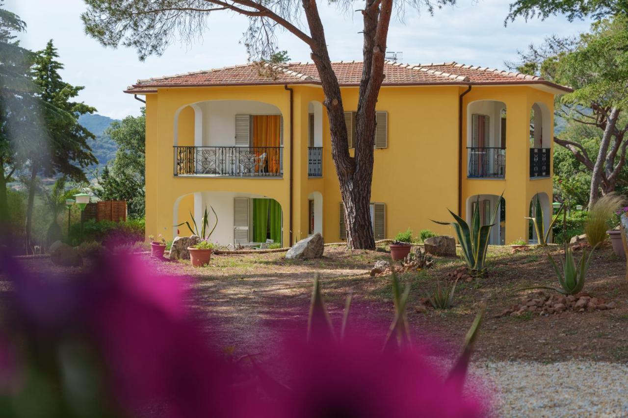 Villino Nel Bosco Vila Capoliveri  Exterior foto